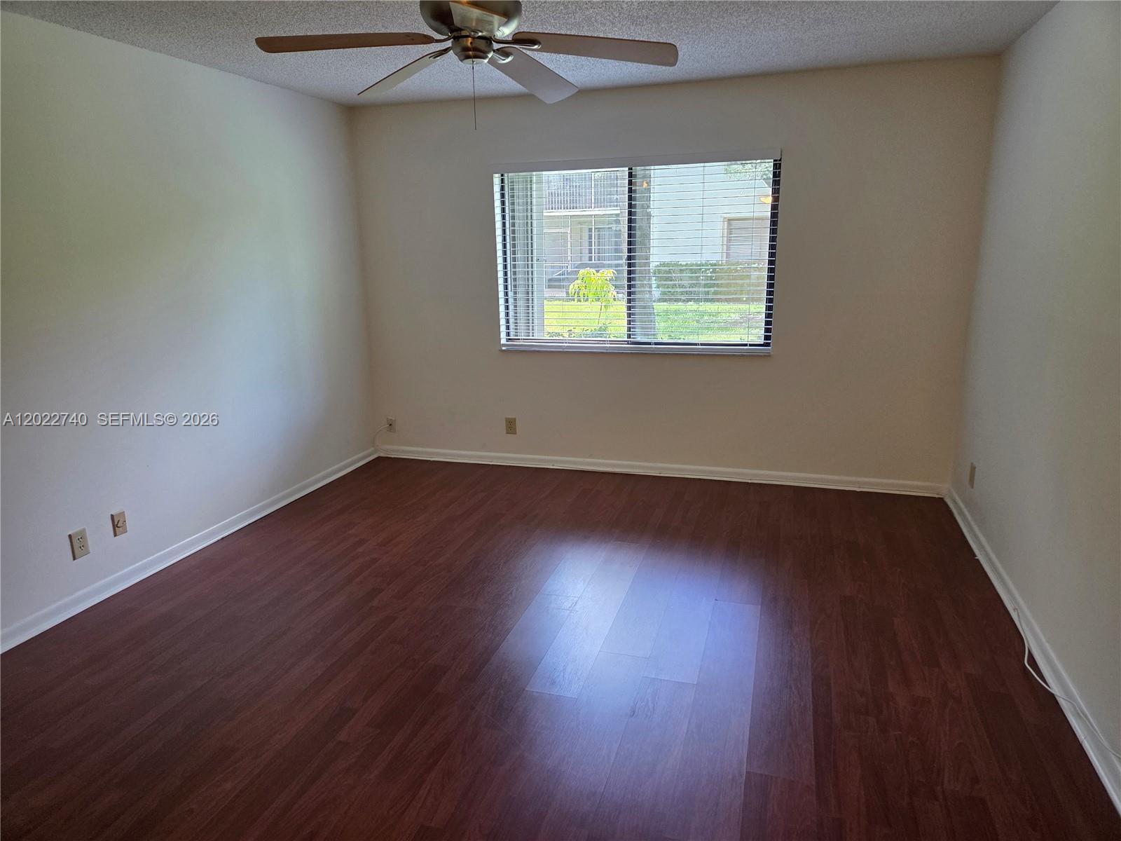 413 Lakeview Dr # 104, Weston FL 33326 photo 4