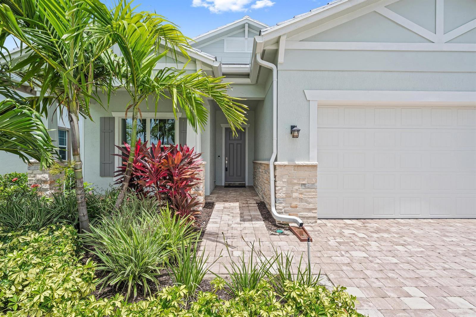 10546 Northbrook Circle, Palm Beach Gardens FL 33412