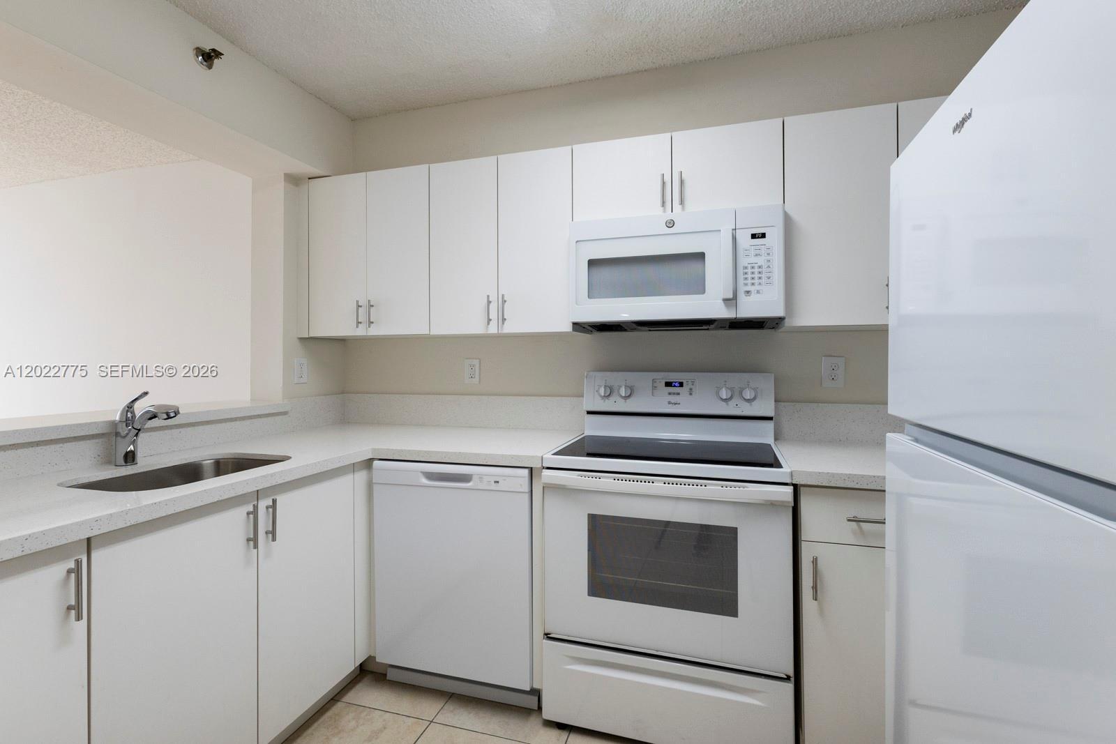 2660 SW 37th Ave # 410, Miami FL 33133 photo 2