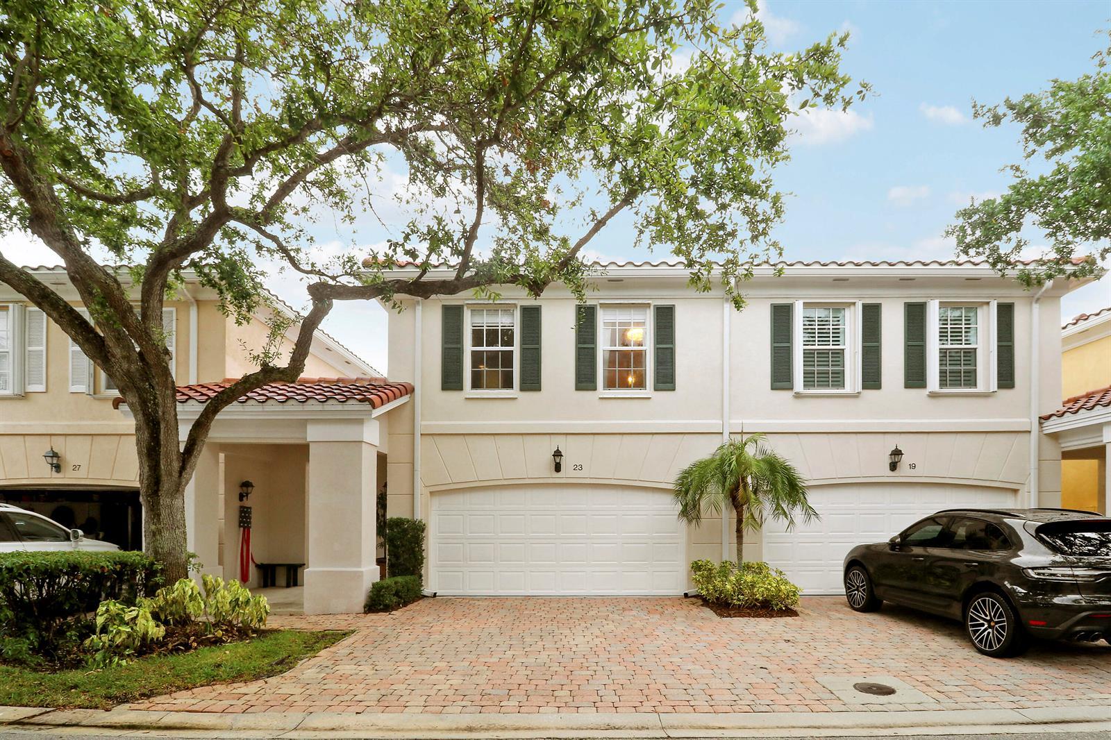 23 Live Oak Circle, Tequesta FL 33469 photo 3