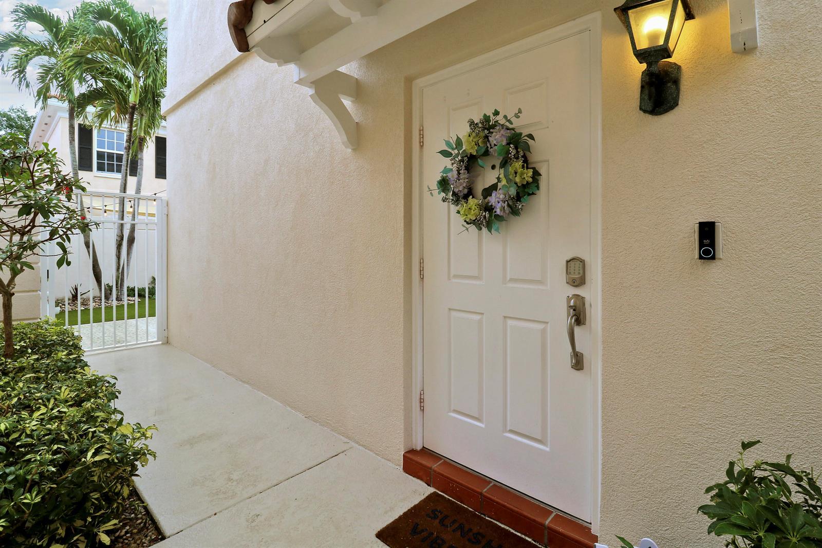 23 Live Oak Circle, Tequesta FL 33469 photo 5