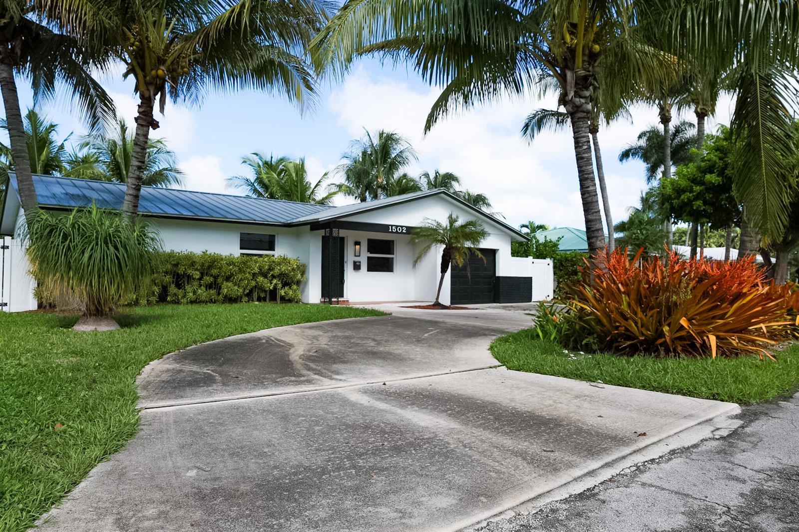 1502 NW 4th Avenue, Delray Beach FL 33432 photo 2