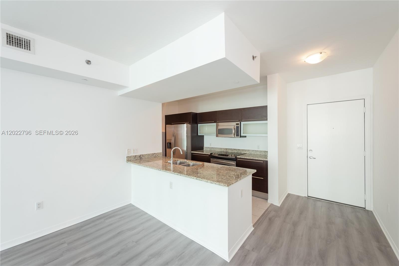 951 Brickell Ave # 2100, Miami FL 33131 photo 3