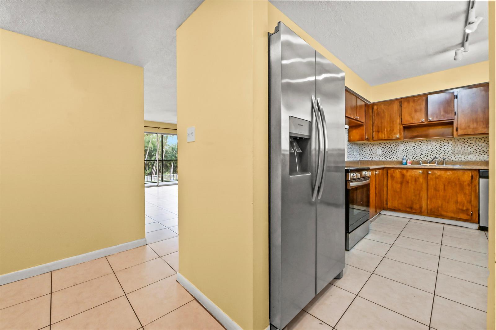 7020 Nova Drive # 207d, Davie FL 33317 photo 3