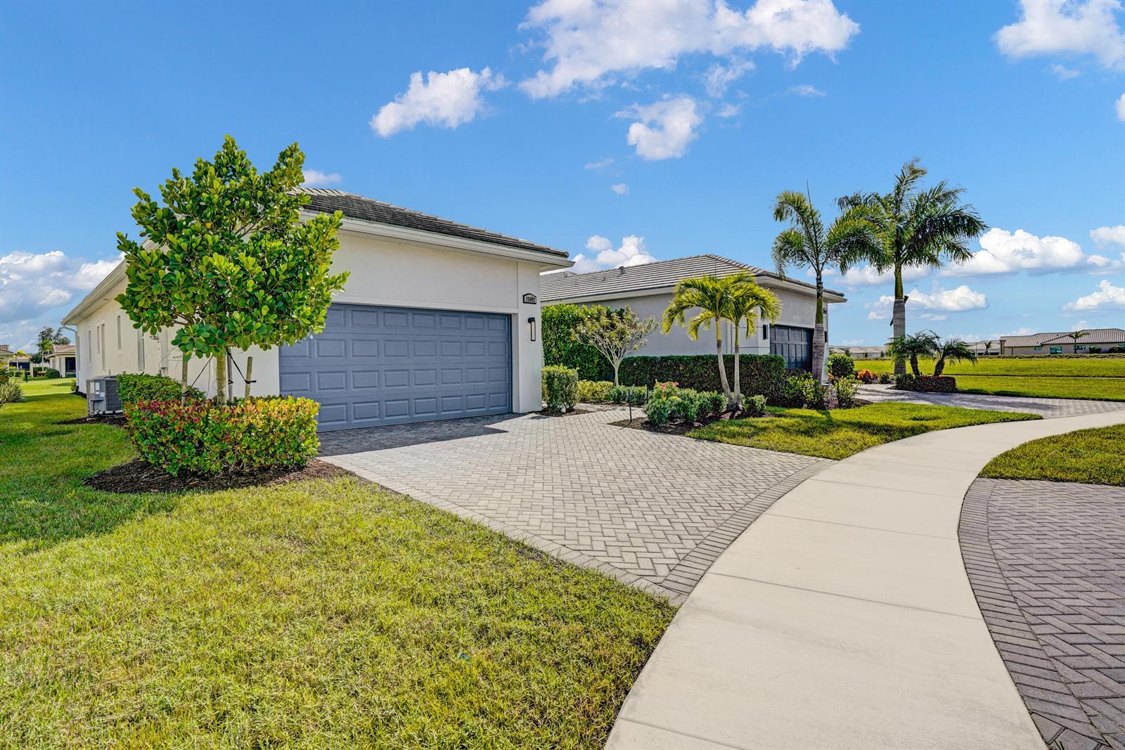 25007 SW Alberti Way, Port St. Lucie FL 34986 photo 2