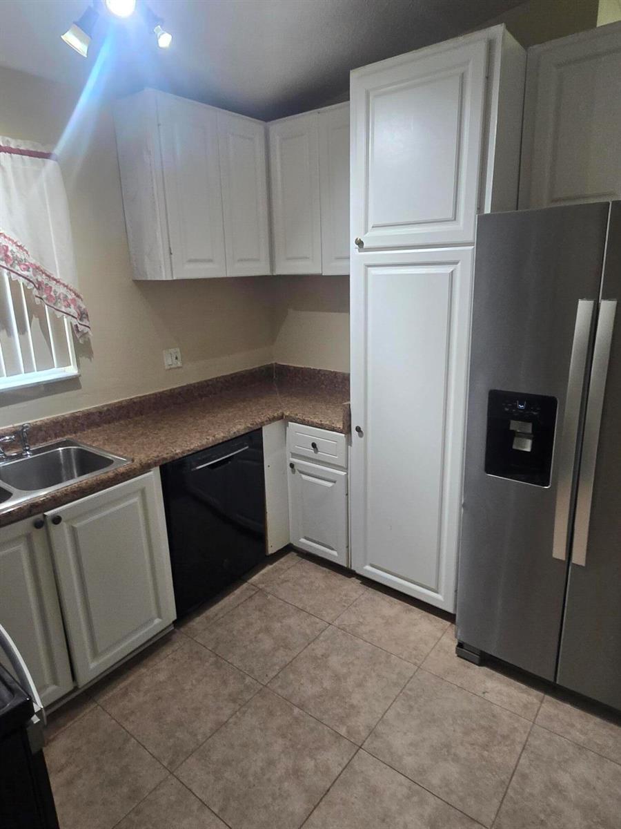 4941 N Marbella Rd Road N, West Palm Beach FL 33417 photo 2