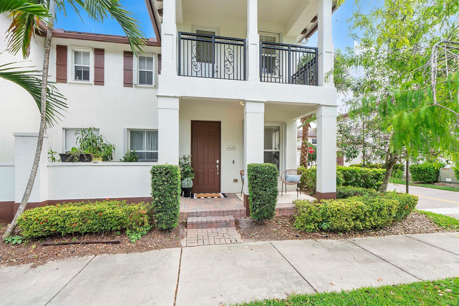 4760 Mimosa Place # 1016, Coconut Creek FL 33073 photo 2