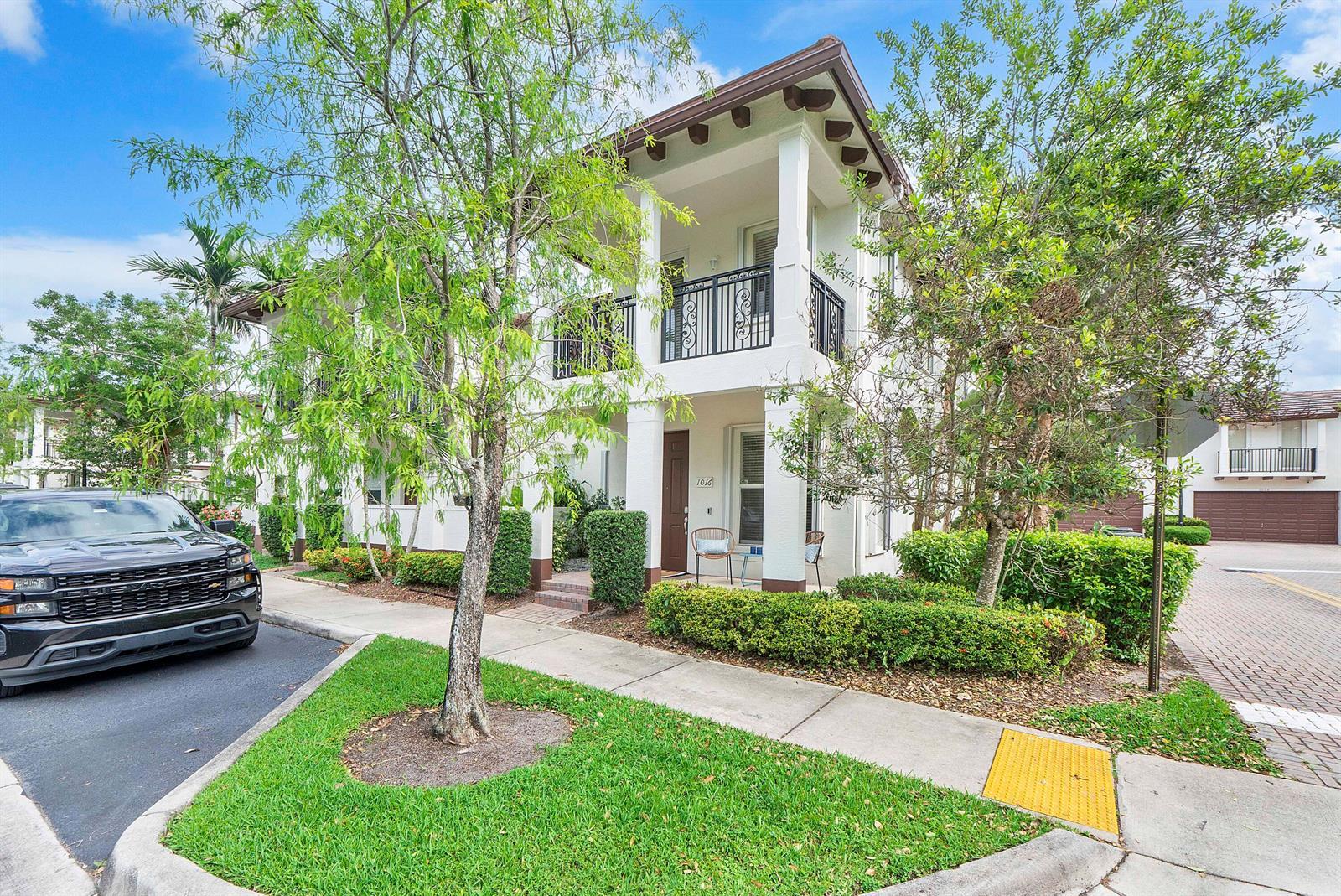 4760 Mimosa Place # 1016, Coconut Creek FL 33073
