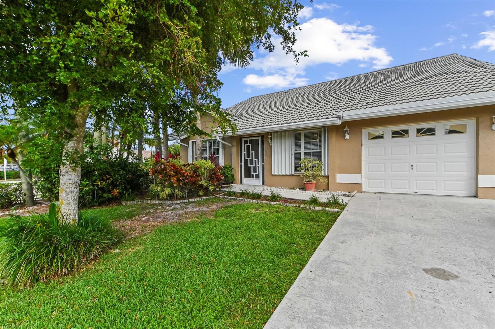 18377 Fresh Lake Way, Boca Raton FL 33498 photo 2