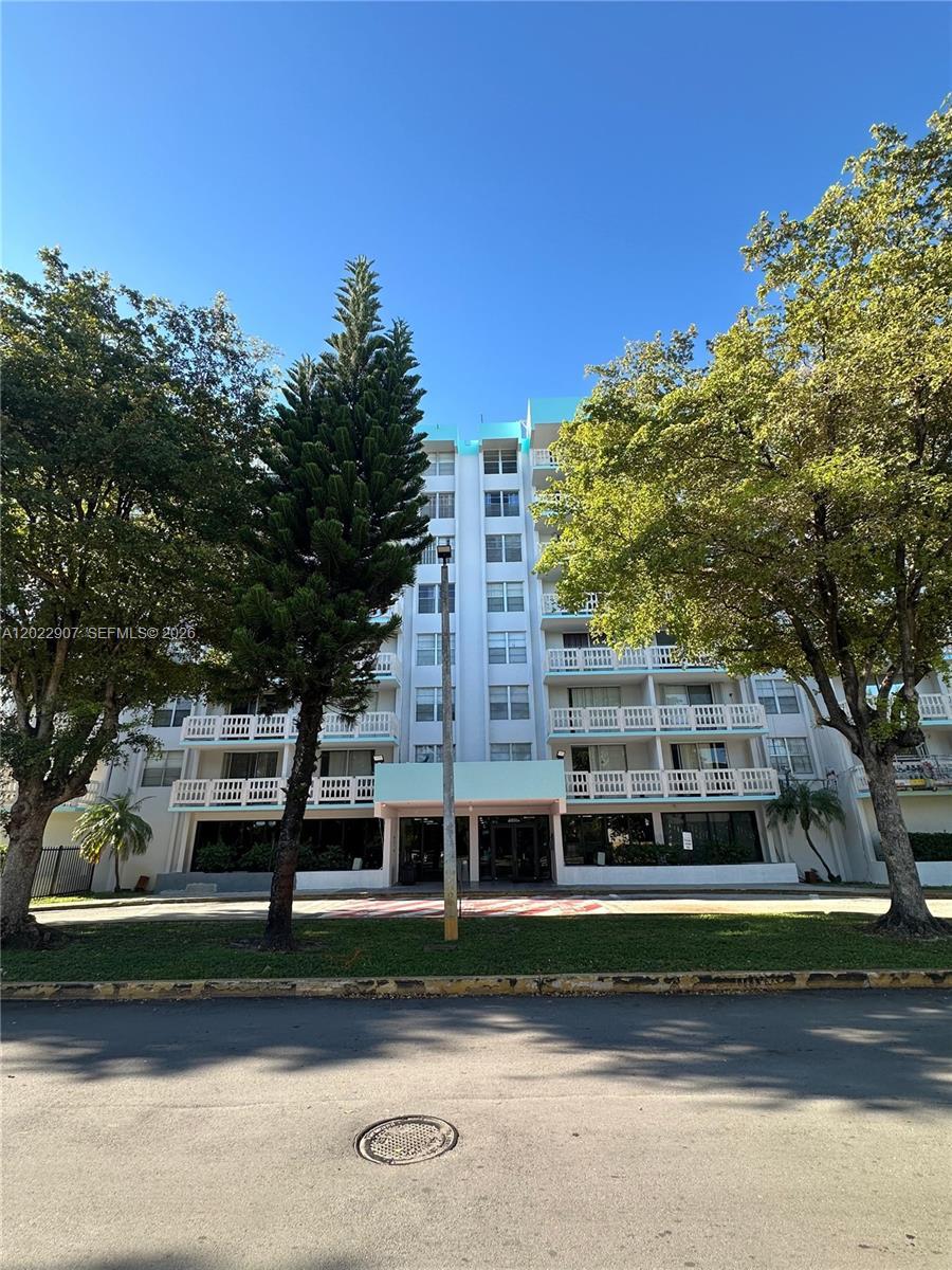 15600 NW 7th Ave # 507, Miami FL 33169