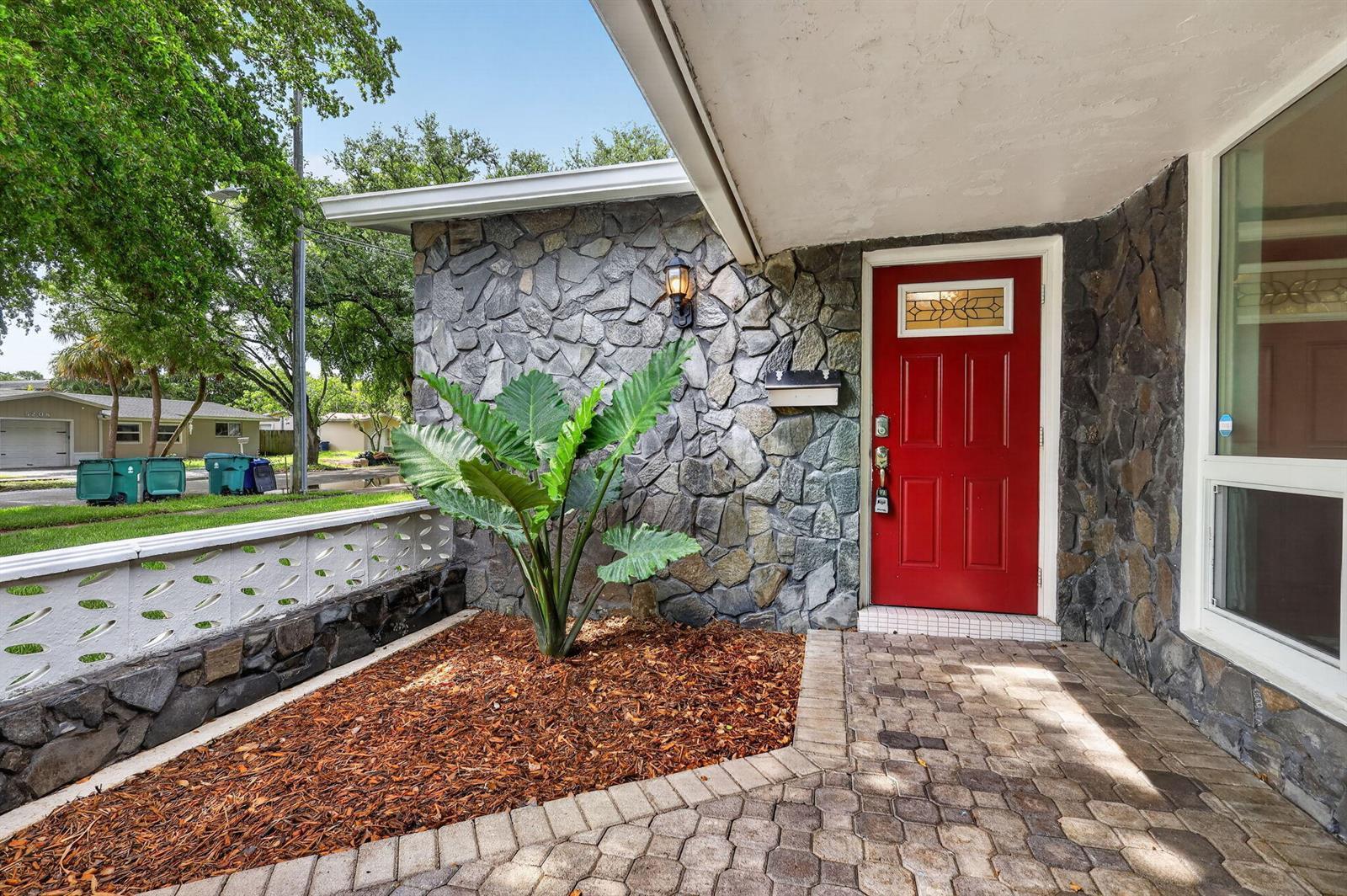 5207 SW 91st Terrace, Cooper City FL 33328 photo 4