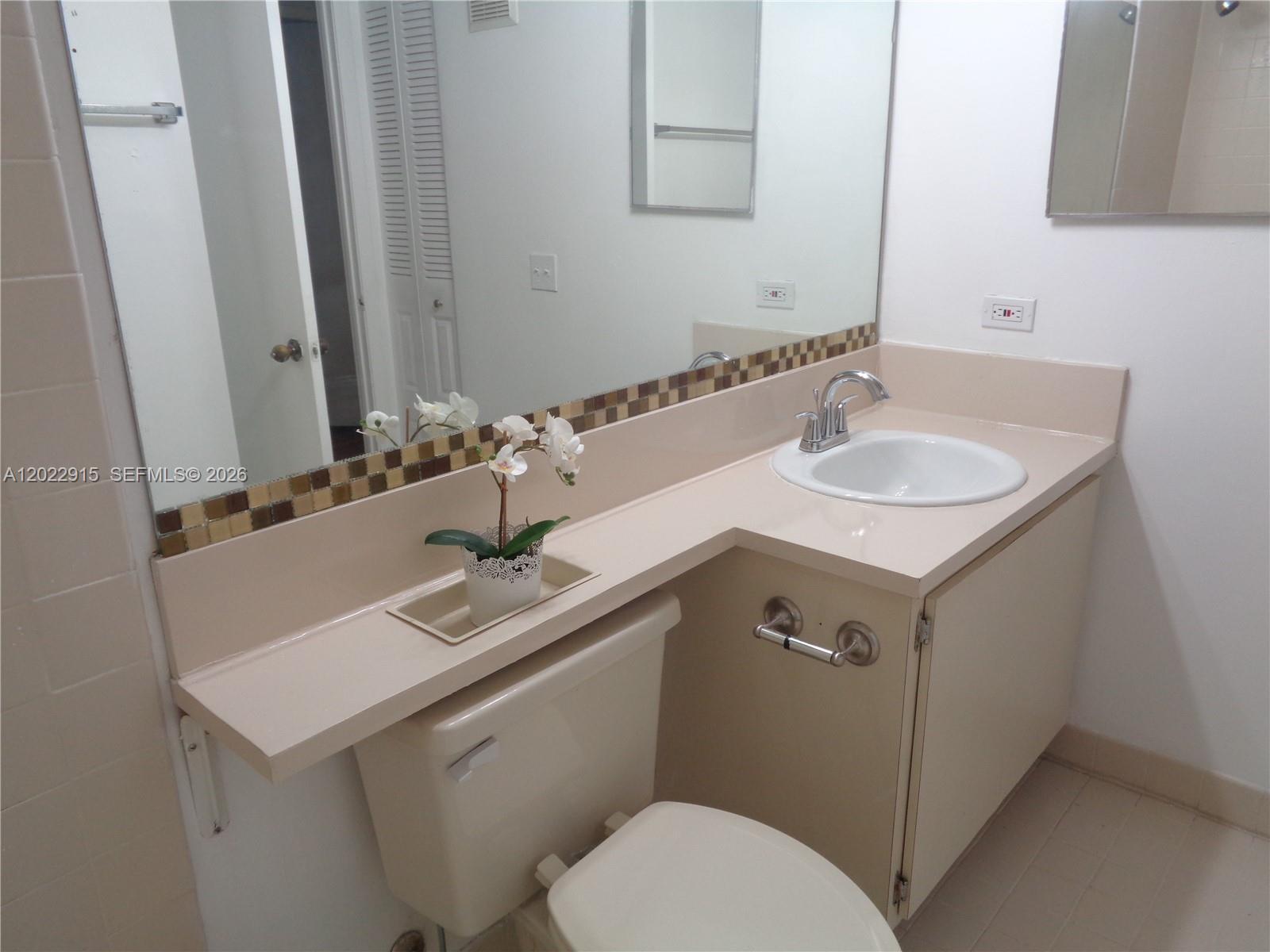Doral, FL 33166 photo 2
