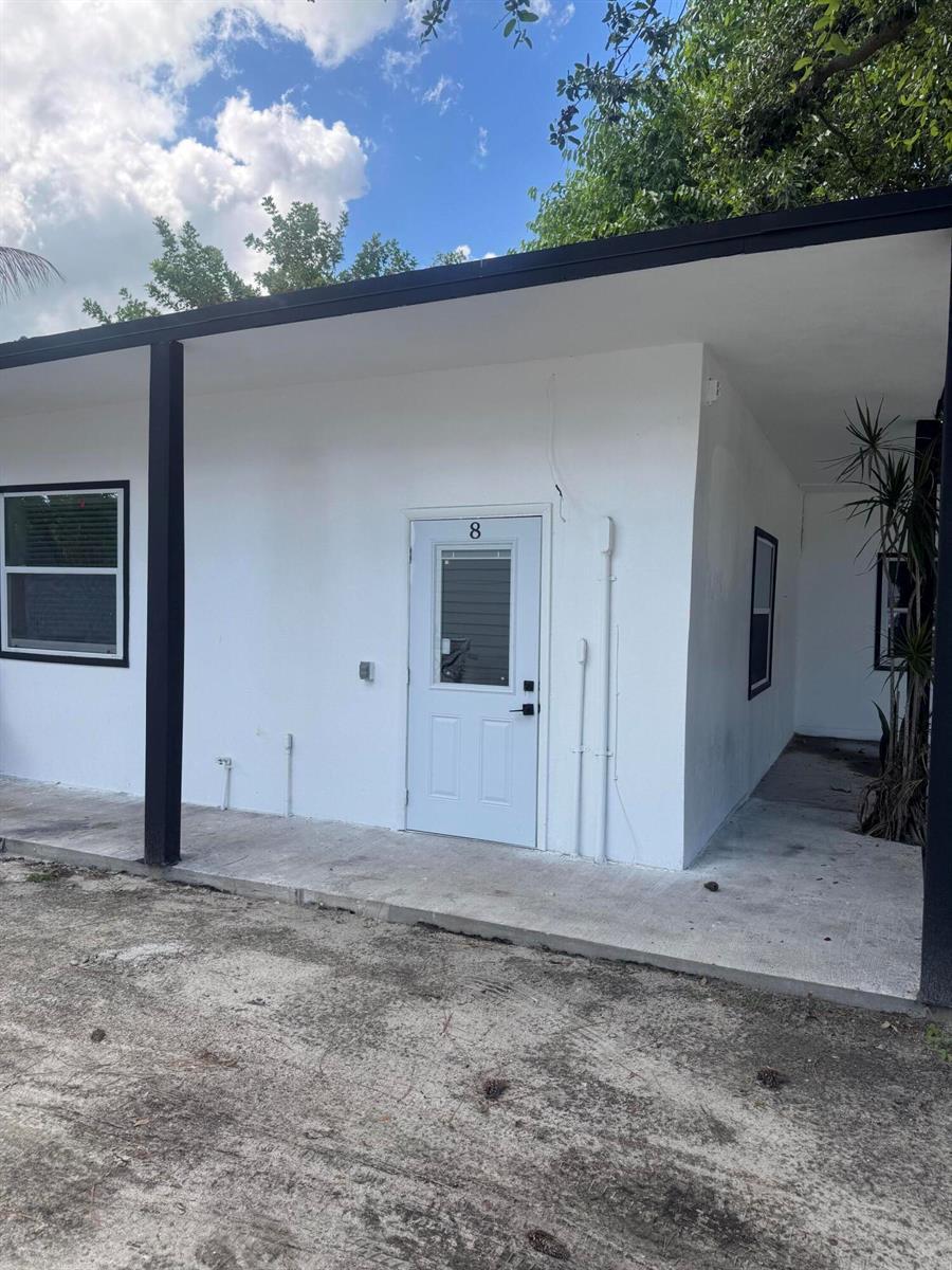 4591 Purdy Lane # 8, West Palm Beach FL 33415 photo 2