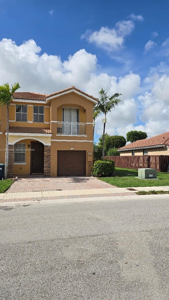 10201 NW 10th St # 10201, Miami FL 33172 photo 2