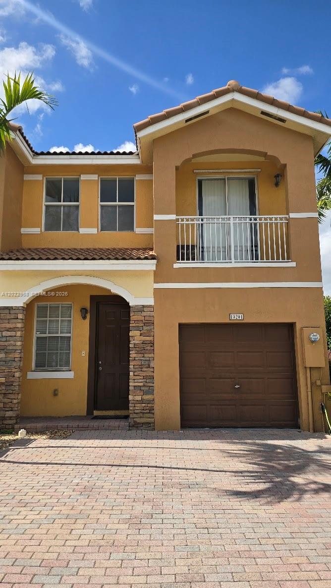 10201 NW 10th St # 10201, Miami FL 33172
