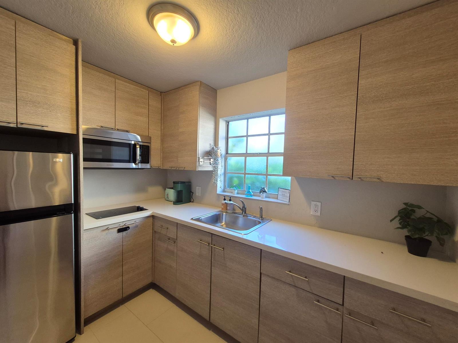 1007 SE 2nd Court, Fort Lauderdale FL 33301 photo 5