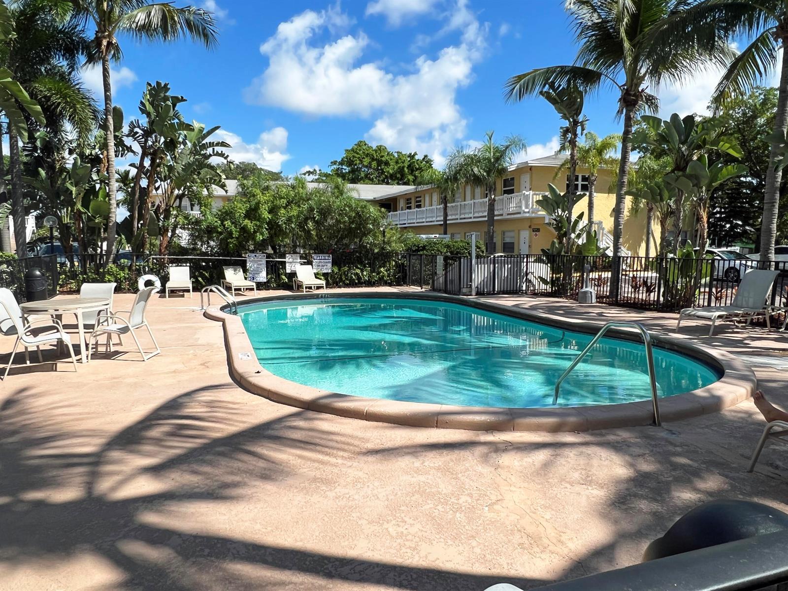 4050 NE 12th Terrace # 1, Oakland Park FL 33334