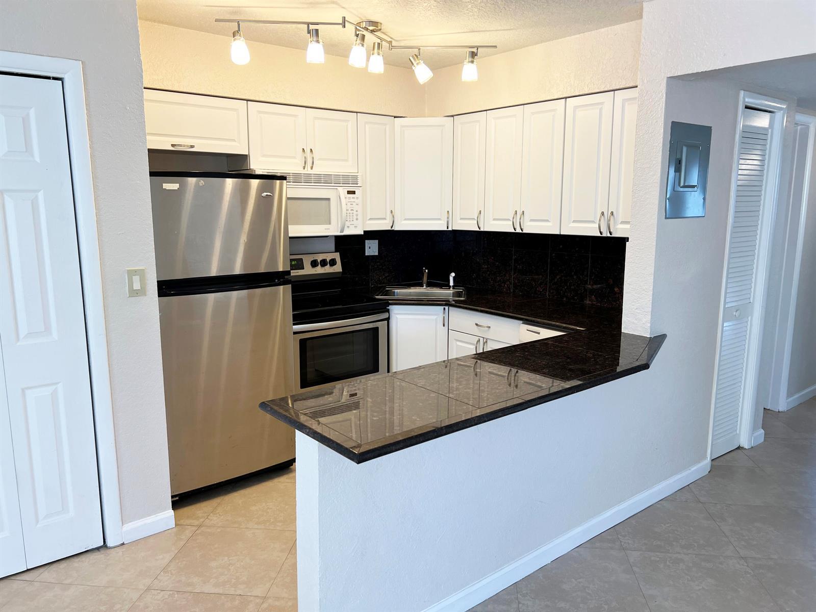 4050 NE 12th Terrace # 1, Oakland Park FL 33334 photo 4