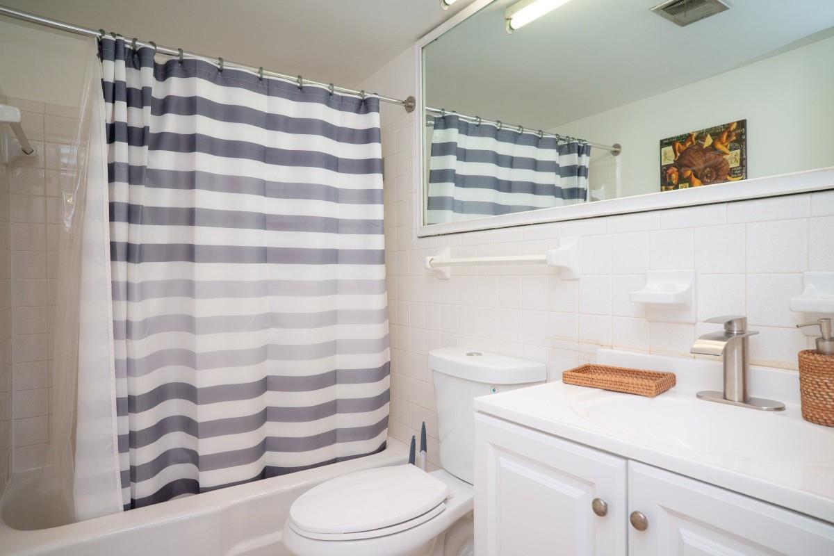 701 Pine Drive # 107, Pompano Beach FL 33060 photo 2