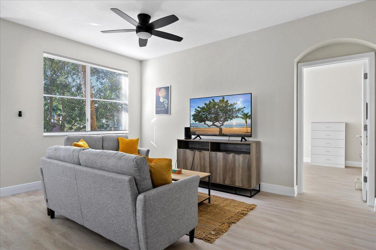 11013 Legacy Lane, Palm Beach Gardens FL 33410 photo 5