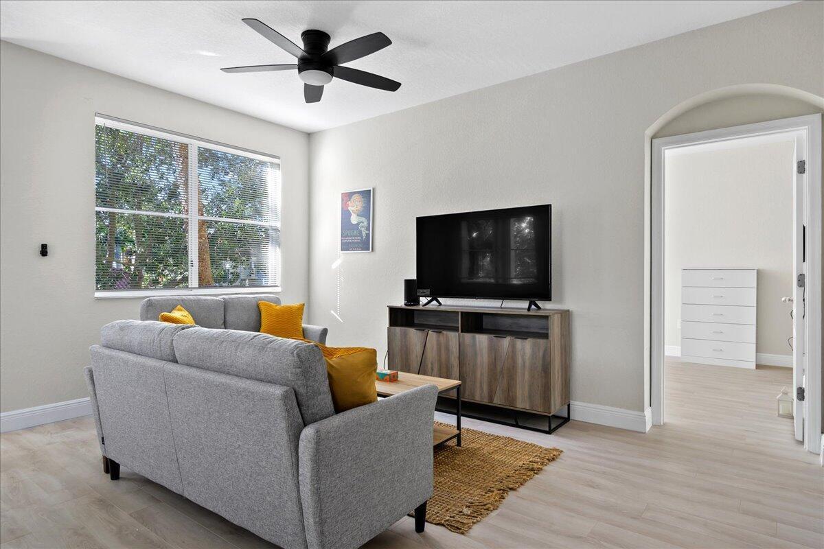 11013 Legacy Lane, Palm Beach Gardens FL 33410 photo 4