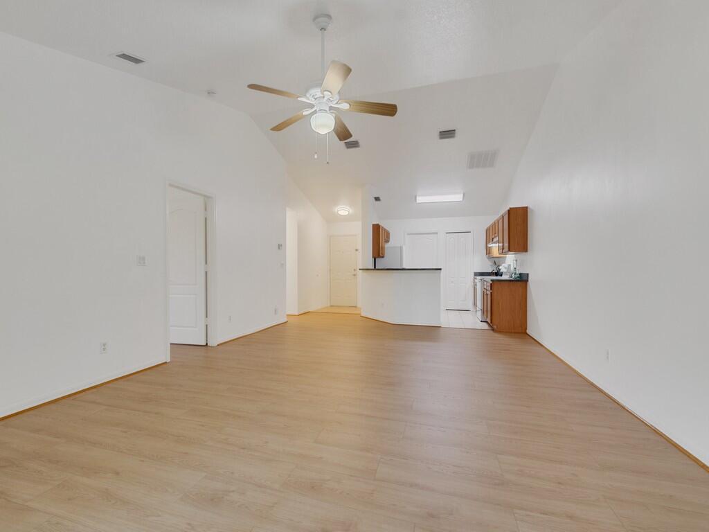 11171 Airport Drive, Sebastian FL 32958 photo 4
