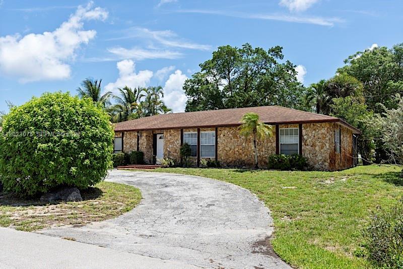 3910 NW 4th Ct # 3910, Boca Raton FL 33431