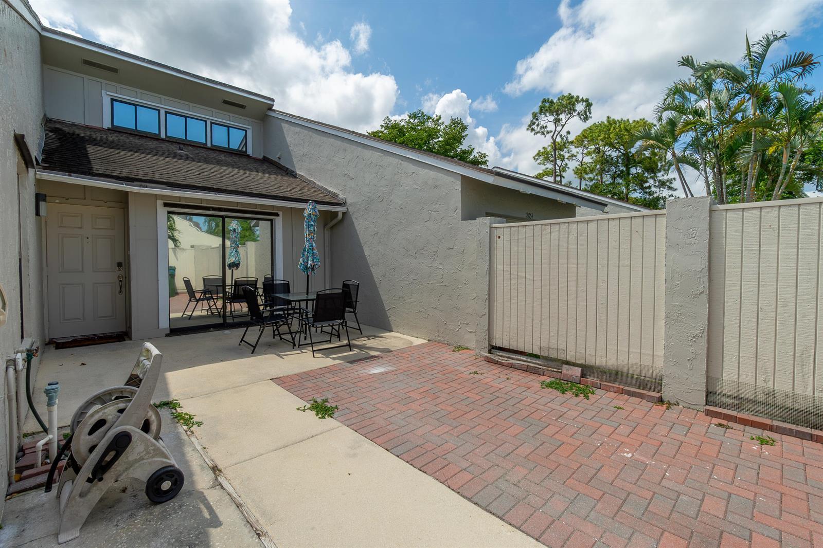 12858 Spinnaker Lane, Wellington FL 33414 photo 2