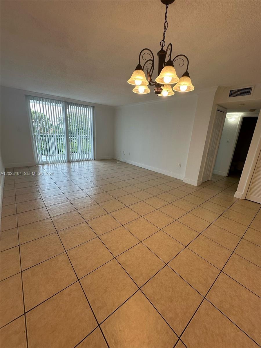 6930 Miami Gardens Dr # 408, Hialeah FL 33015 photo 3