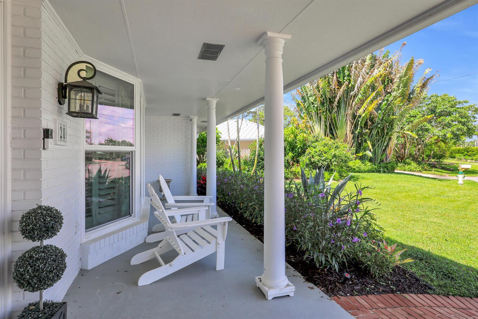 20 Bunker Place, Tequesta FL 33469 photo 2