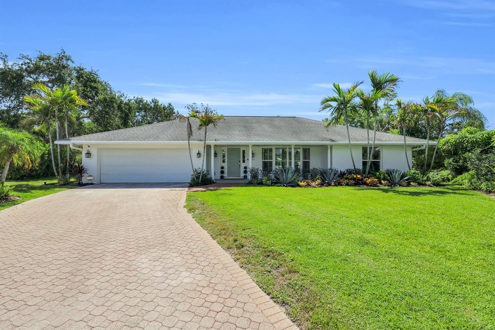 20 Bunker Place, Tequesta FL 33469 photo 3