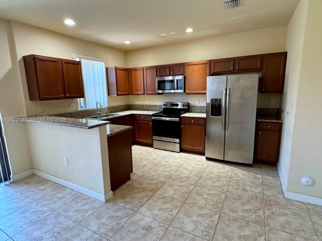Homestead, FL 33032 photo 4