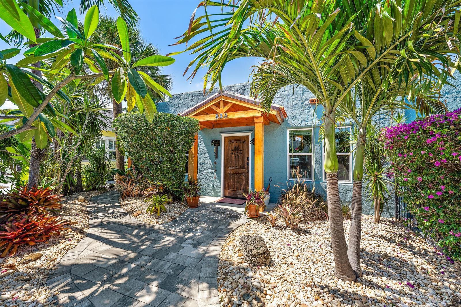 823 Selkirk Street S, West Palm Beach FL 33405 photo 3