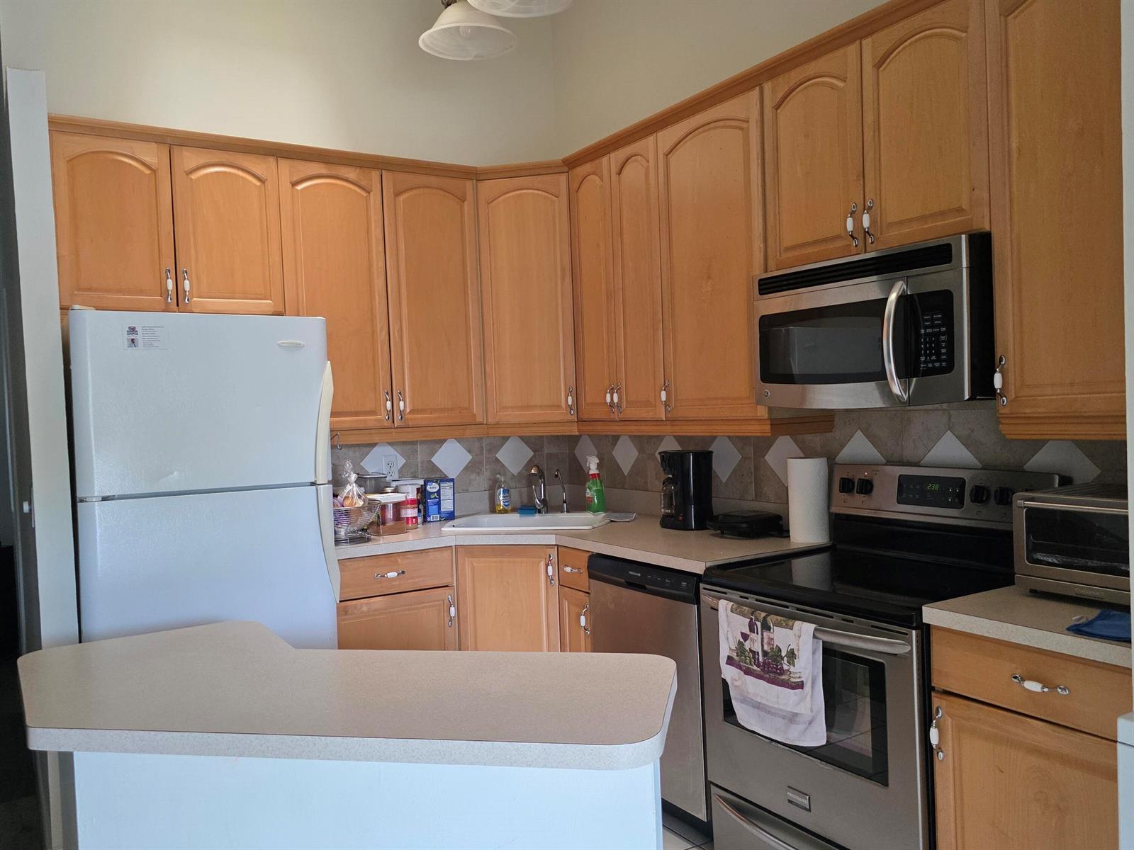 624 NW 47th Street, Deerfield Beach FL 33064 photo 4