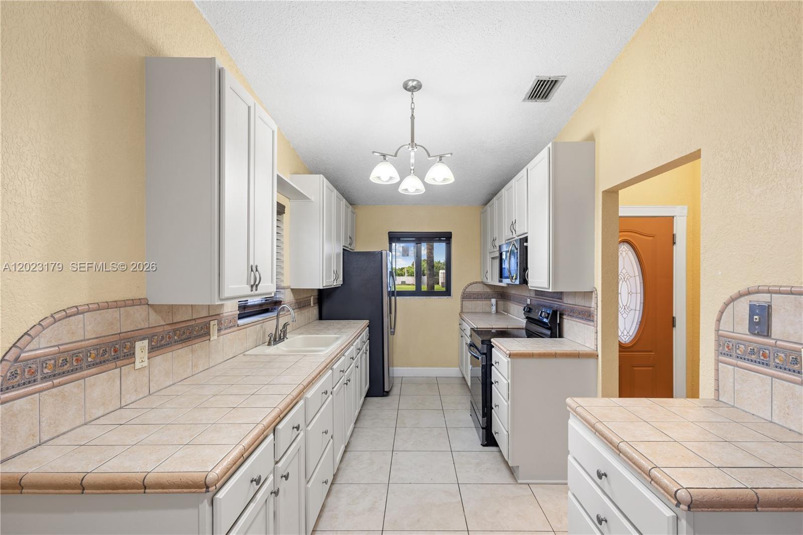 12580 SW 248th Ter, Homestead FL 33032 photo 5
