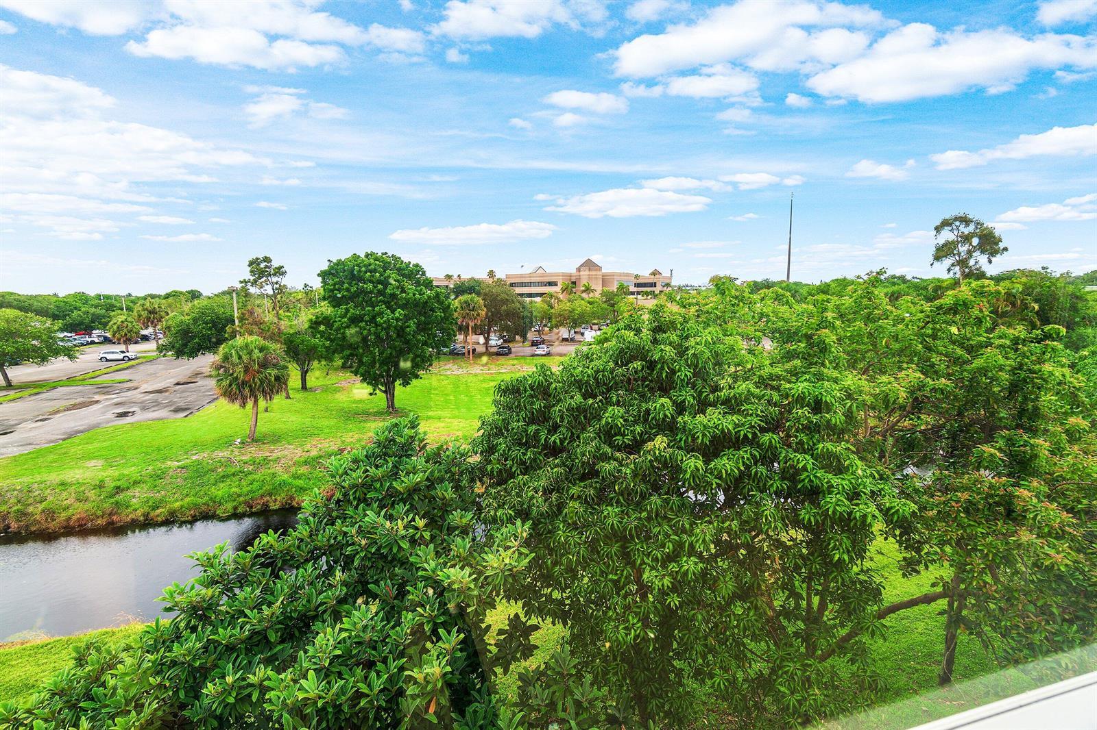 725 Lori Drive # 412, Palm Springs FL 33461 photo 4