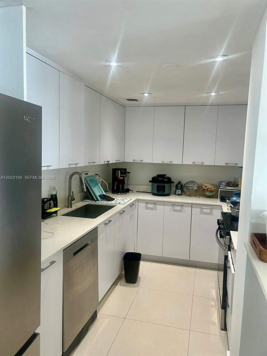 2451 Brickell Ave # 16J, Miami FL 33129 photo 3