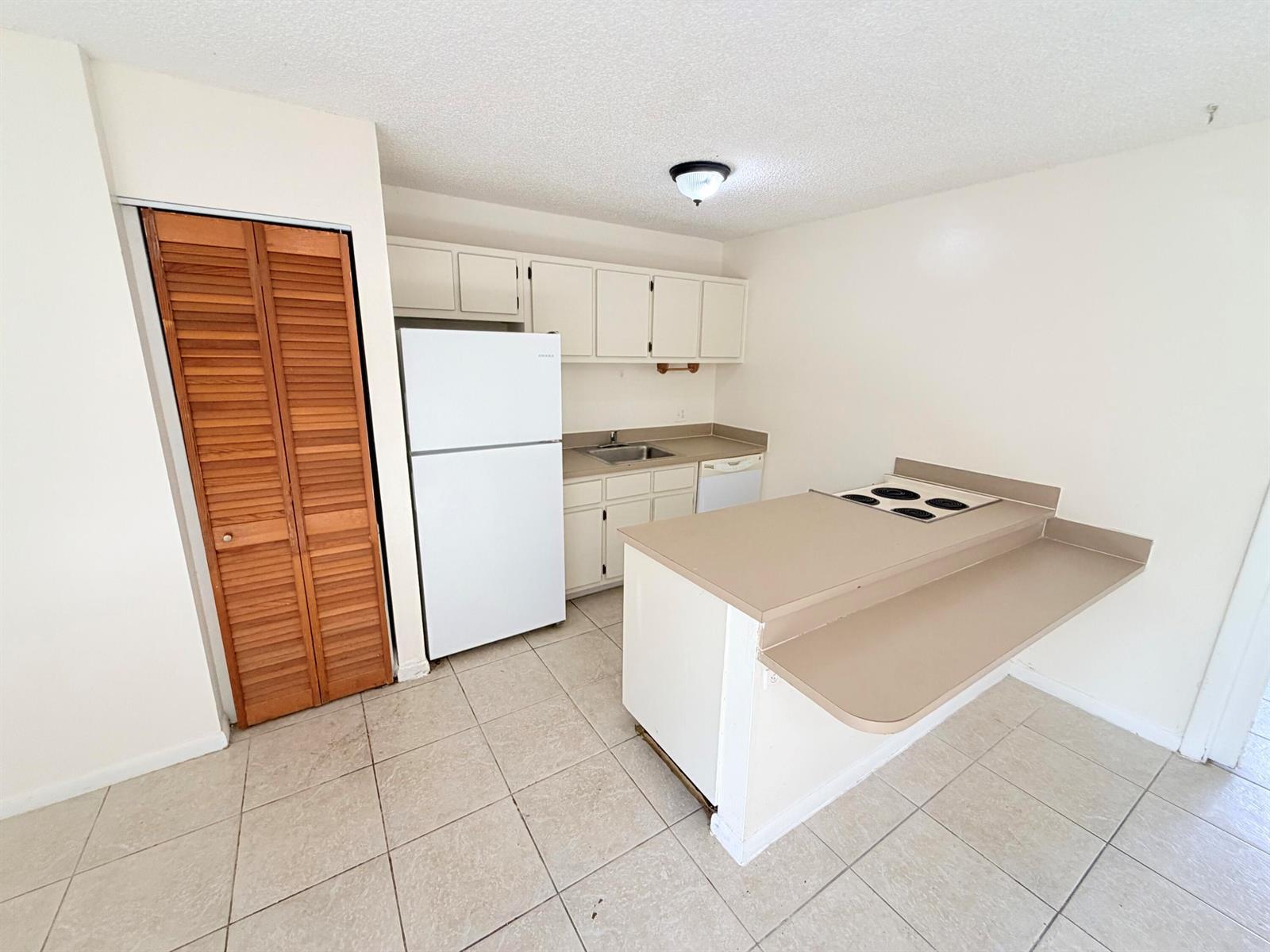 1798 My Place # 1798, West Palm Beach FL 33417 photo 2
