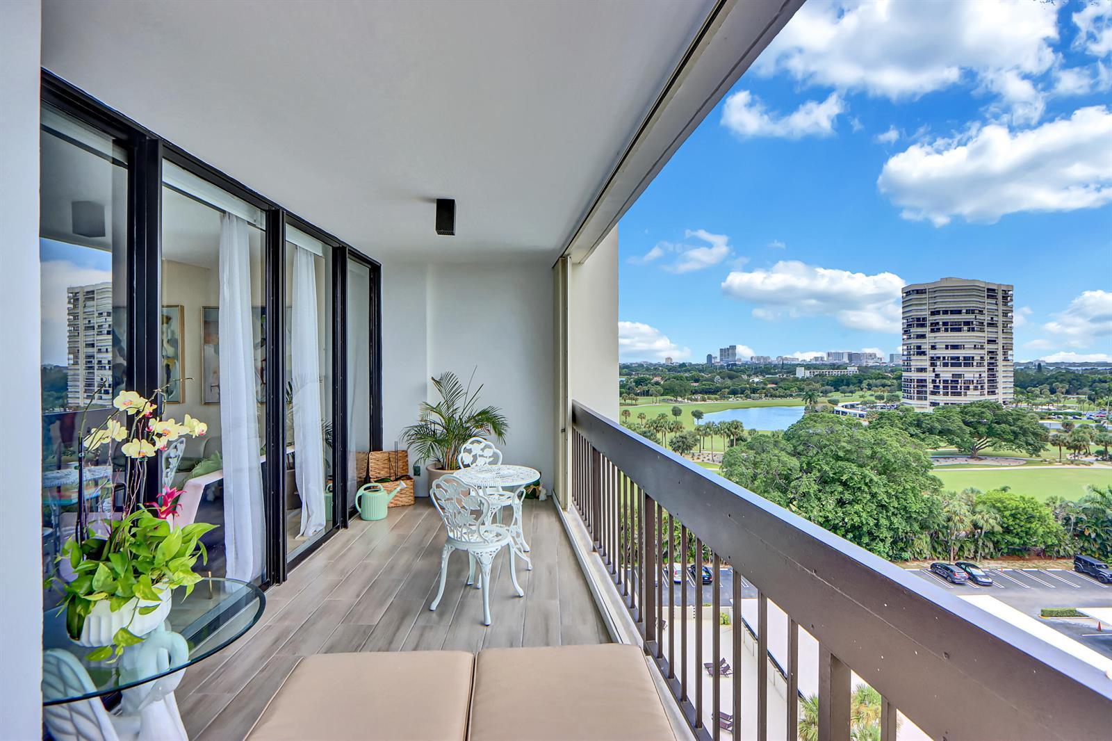 2000 Presidential Way # 1006, West Palm Beach FL 33401 photo 2