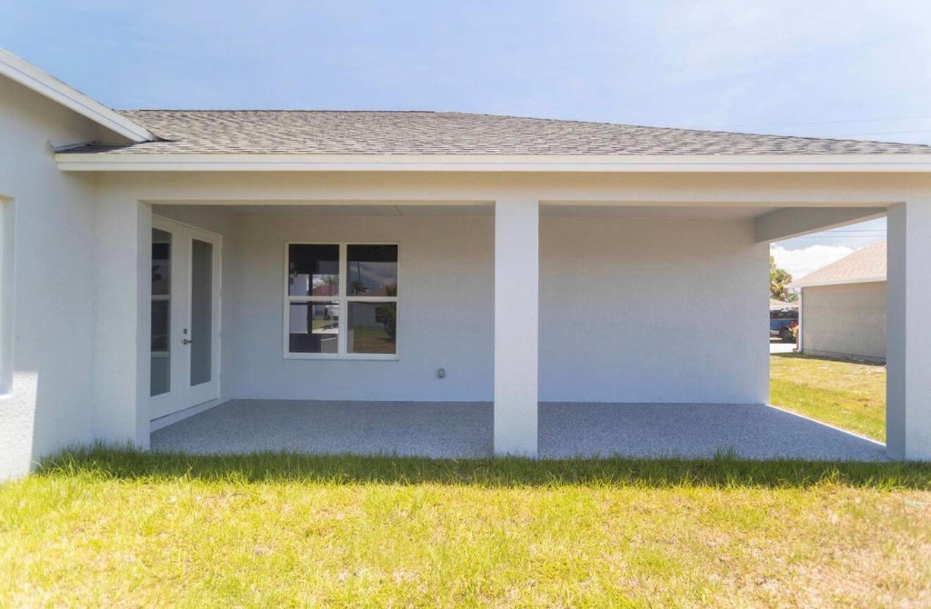 1221 SW Alcantarra Boulevard, Port St. Lucie FL 34953 photo 5