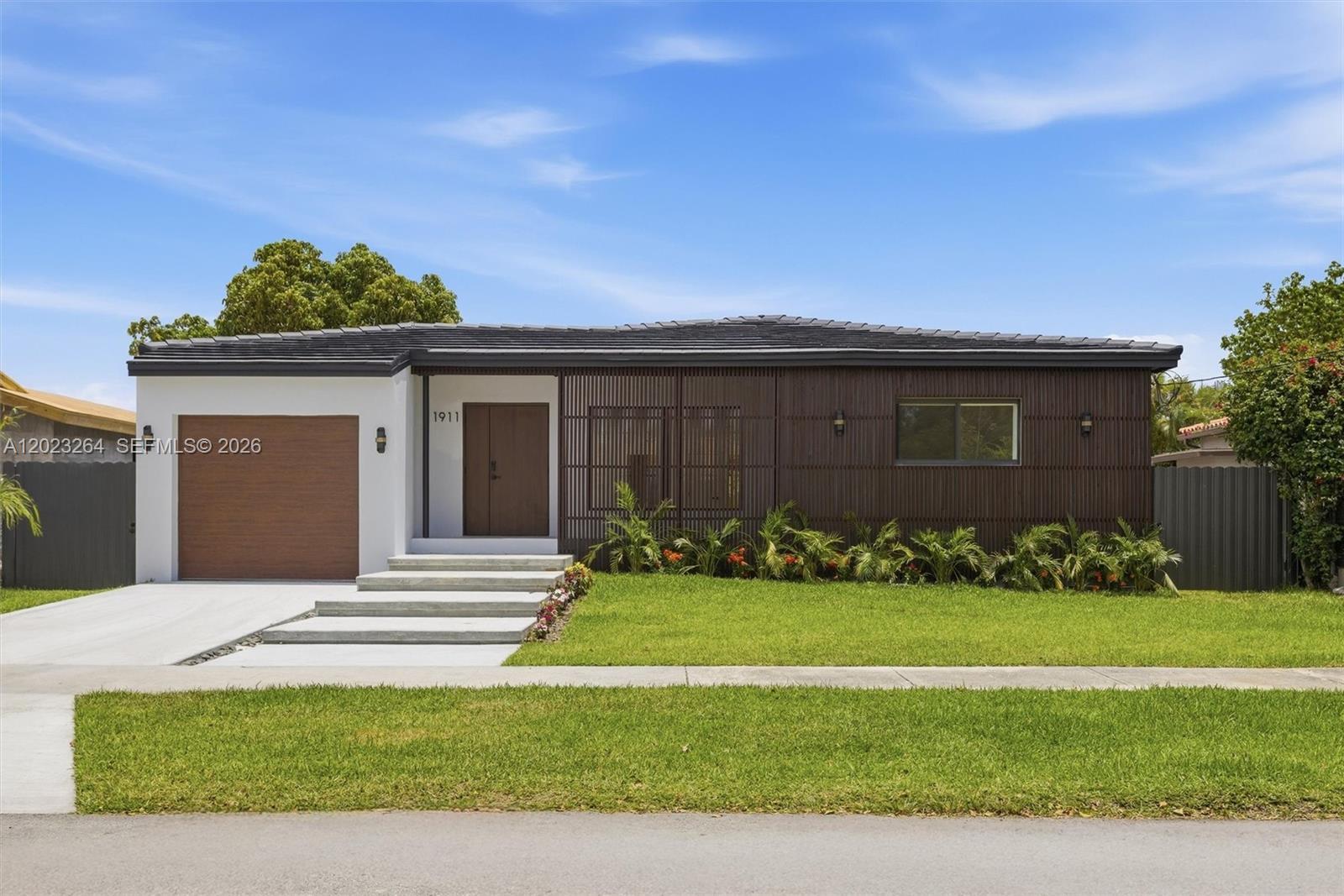 1911 SW 18th Ave, Miami FL 33145 photo 2