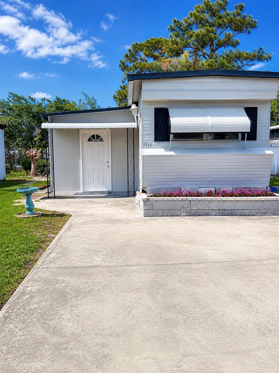 4149 88th Court S, Boynton Beach FL 33436 photo 2