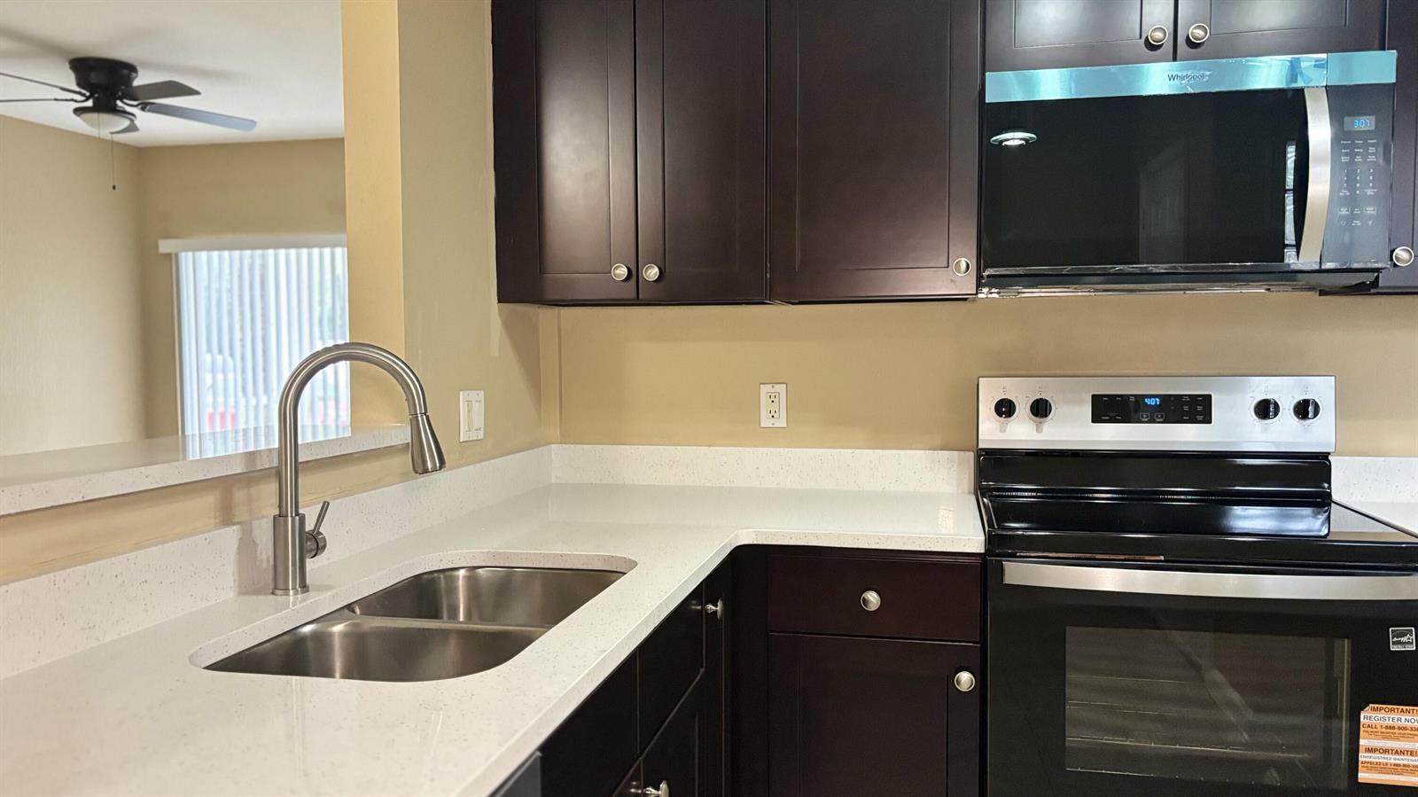 1103 Golden Lakes Boulevard # 1011, West Palm Beach FL 33411 photo 5