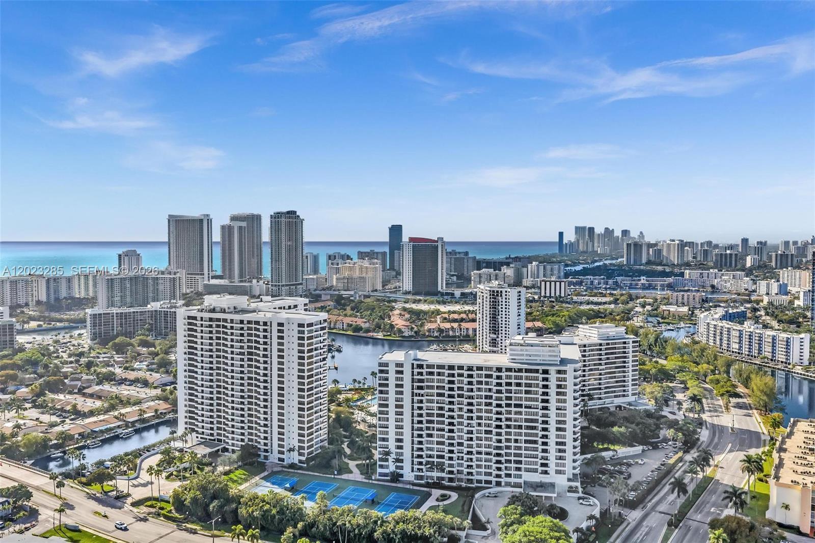 2500 Parkview Dr # 1514, Hallandale Beach FL 33009