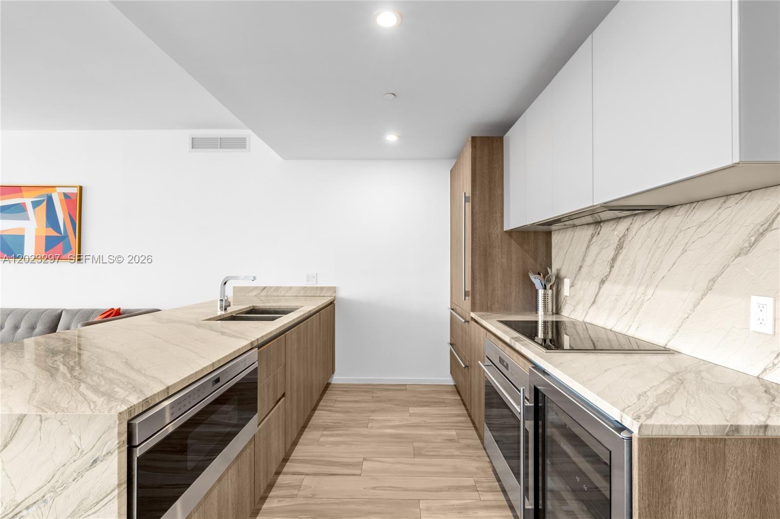 801 S Miami Ave # 4104, Miami FL 33130 photo 3