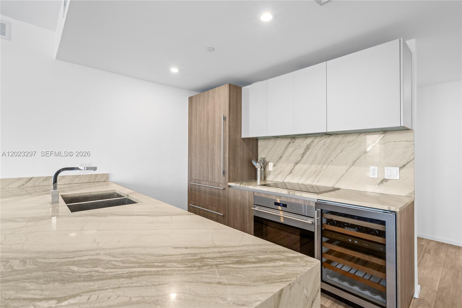 801 S Miami Ave # 4104, Miami FL 33130 photo 4
