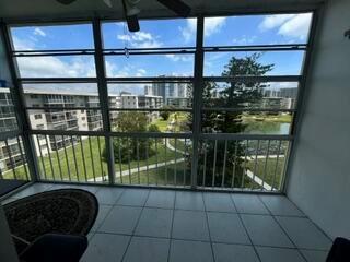 2903 Point East Drive # K604, Aventura FL 33160