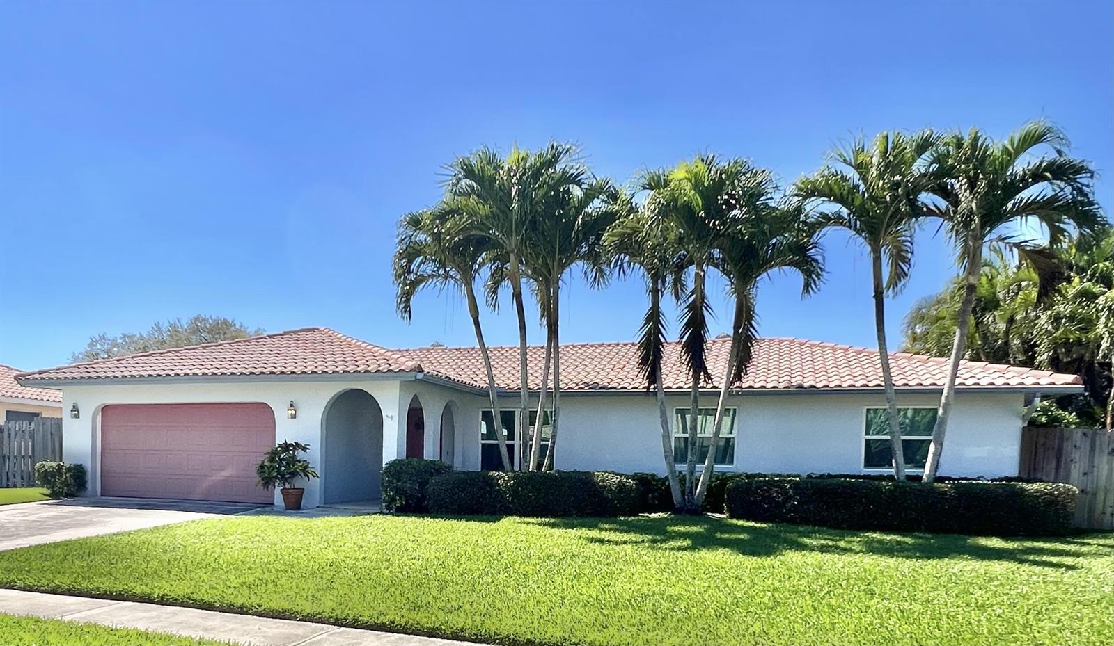 3289 NW 25th Way, Boca Raton FL 33434