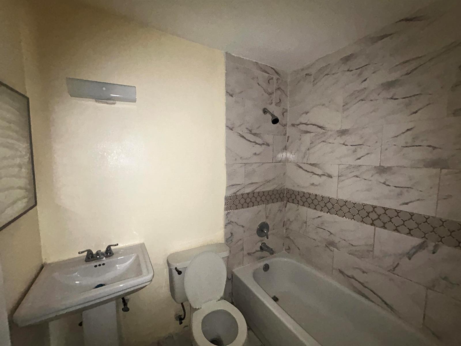 2691 NW 8th Street, Pompano Beach FL 33069 photo 3