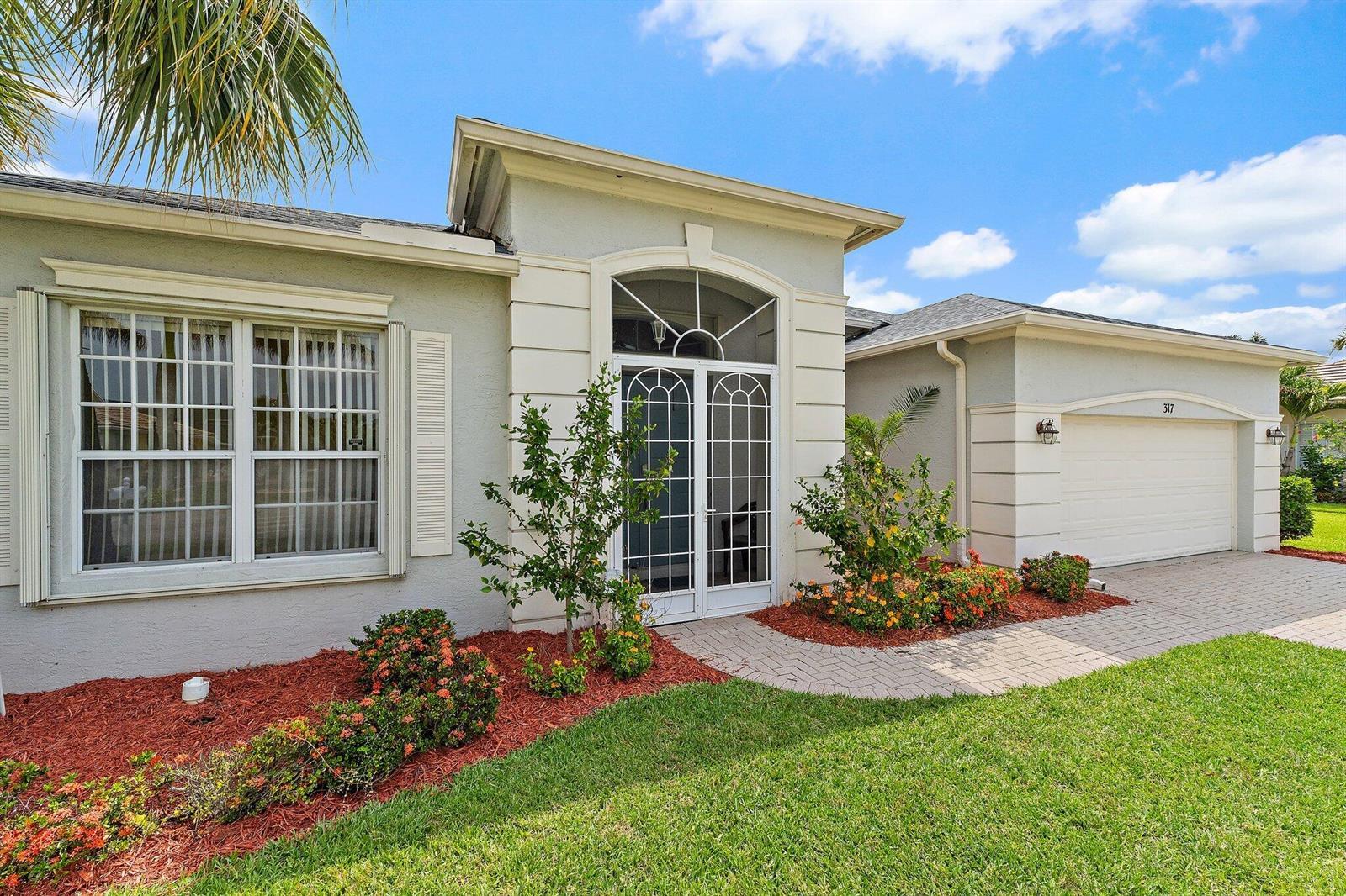 317 SW Lake Forest Way, Port St. Lucie FL 34986 photo 5